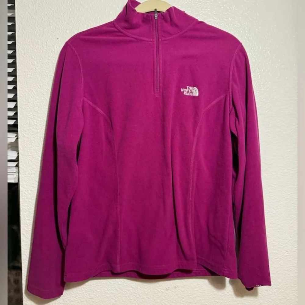 The North Face Women's Fuchsia Fleece Jacket - Picture 1 of 4